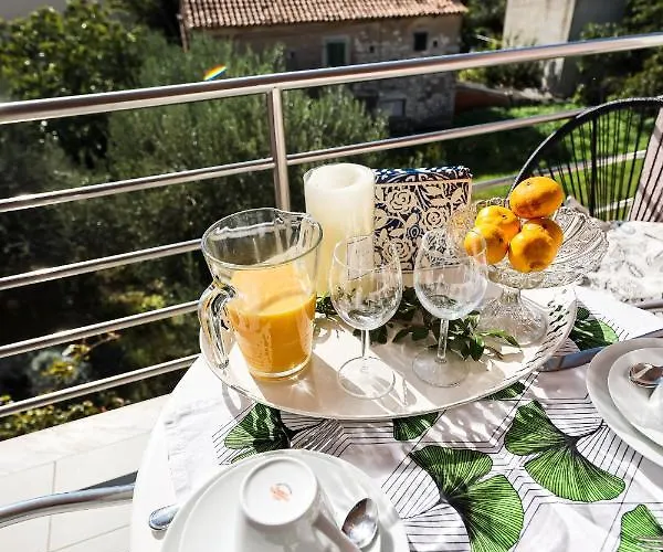 And Santini Gostinjska kuća