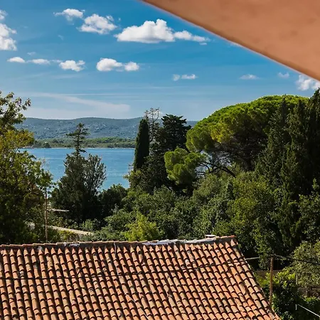 Gasthof And Santini Sveti Filip i Jakov