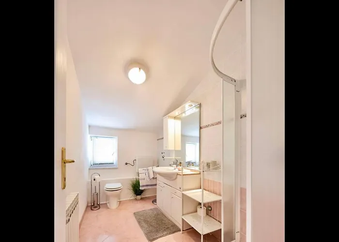 And Santini 3* 圣菲利普雅科夫